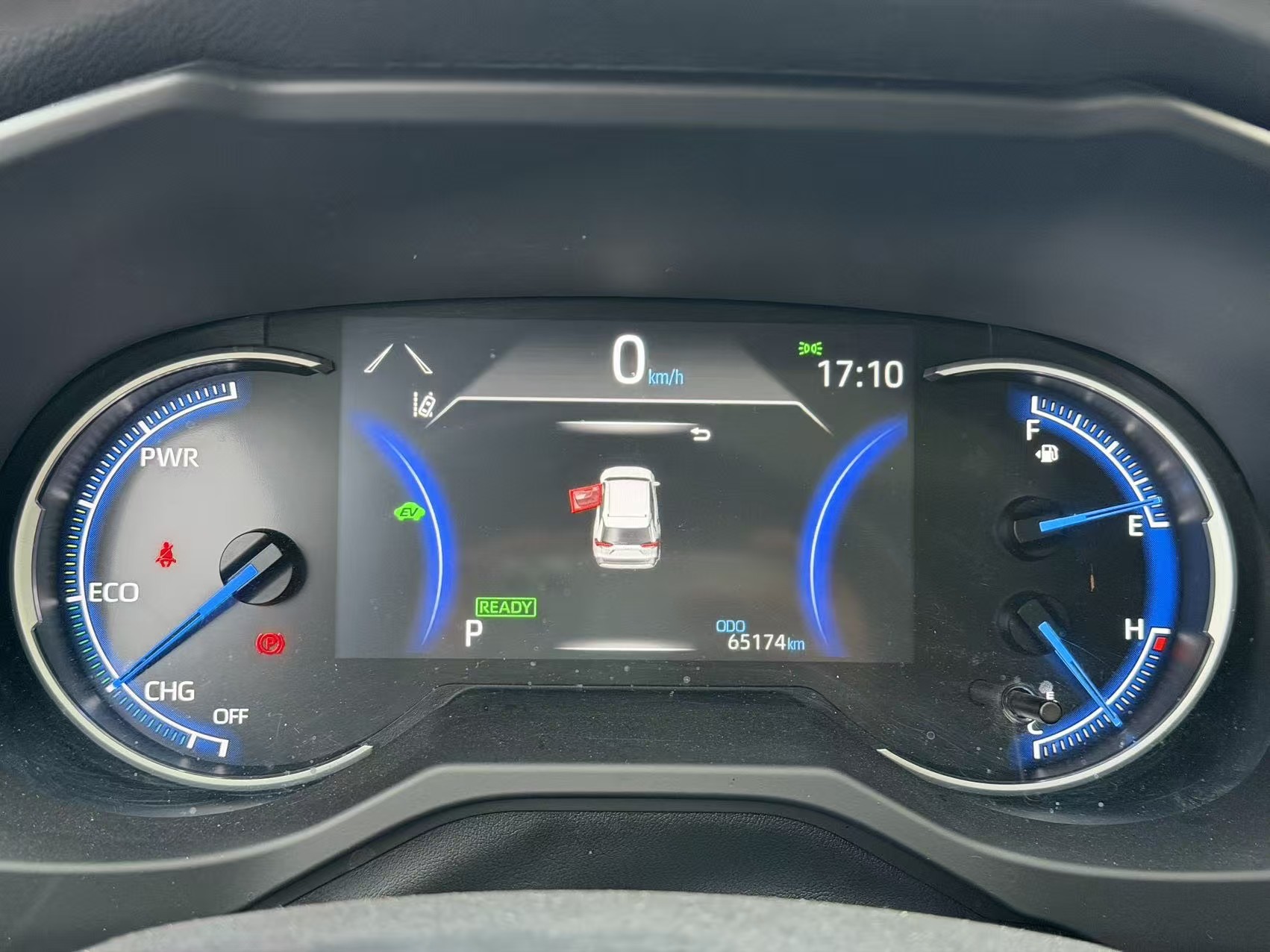 Toyota RAV4 2020 car image #2