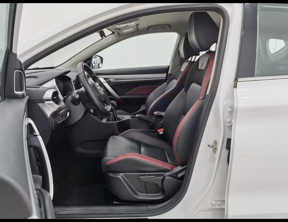 GEELY Coolray 2022 #14 GEELY Coolray 2022 car image #14