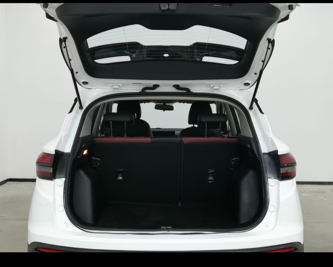 GEELY Coolray 2022 #5 GEELY Coolray 2022 car image #5