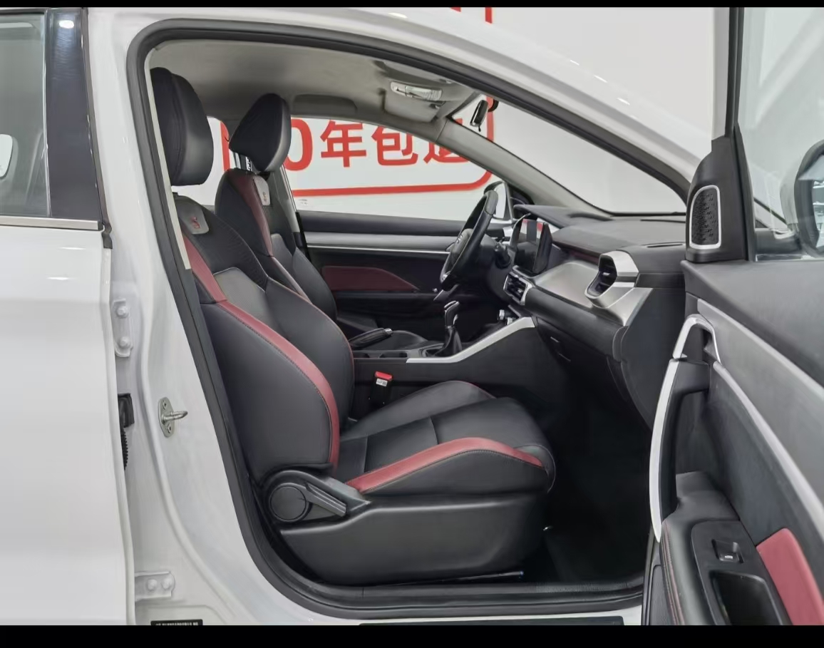 GEELY Coolray 2022 #12 GEELY Coolray 2022 car image #12