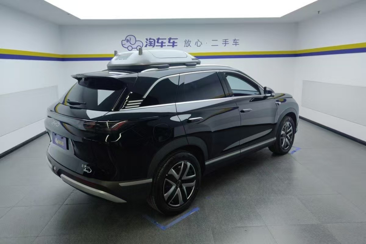 BYD Sea Lion 07 DM-i 2025 car image #6