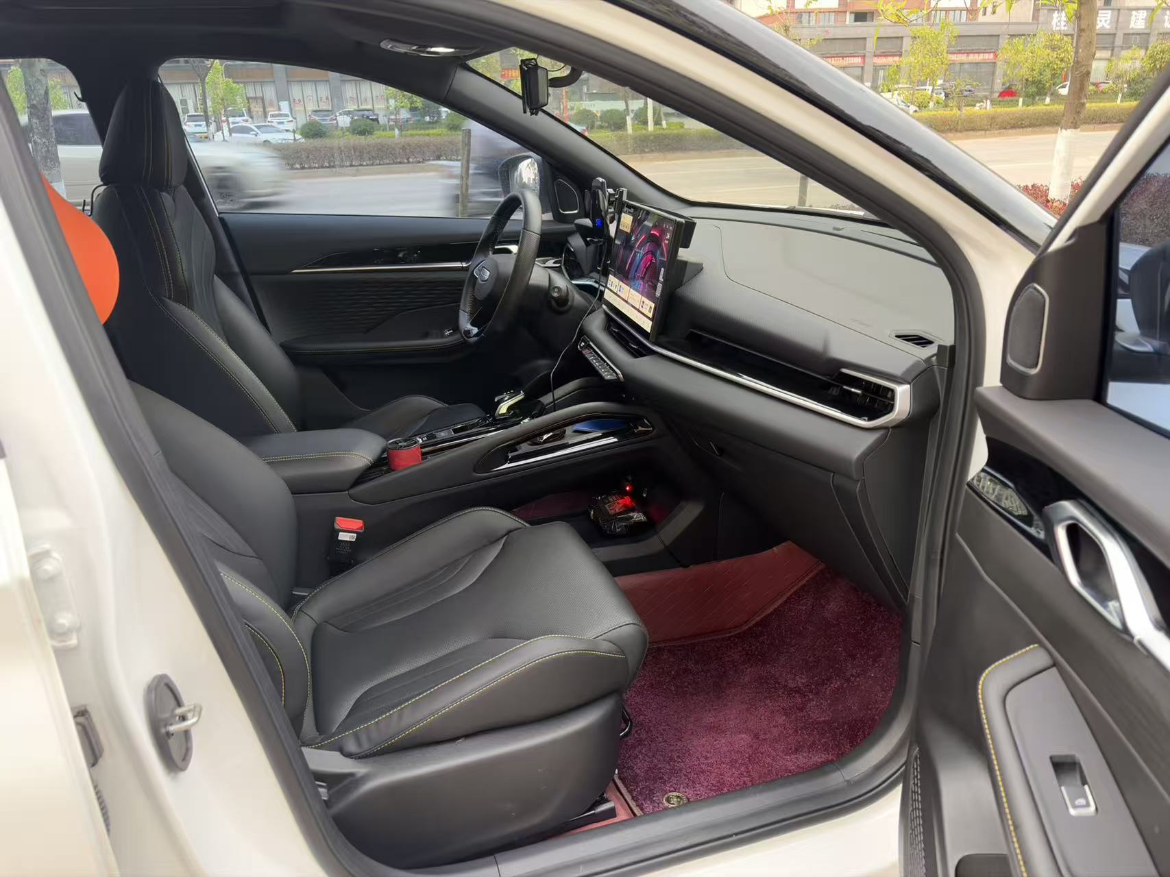 GEELY Coolray 2024 car image #5