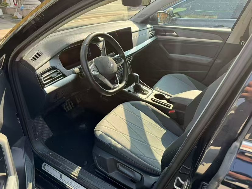 Volkswagen Lavida 2024 car image #2