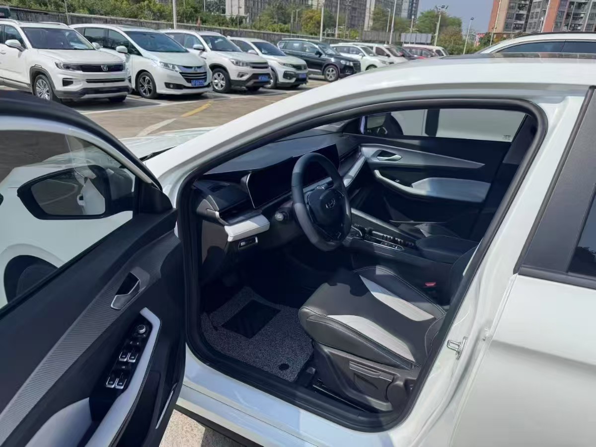 GEELY Binray 2024 #4 GEELY Binray 2024 car image #4