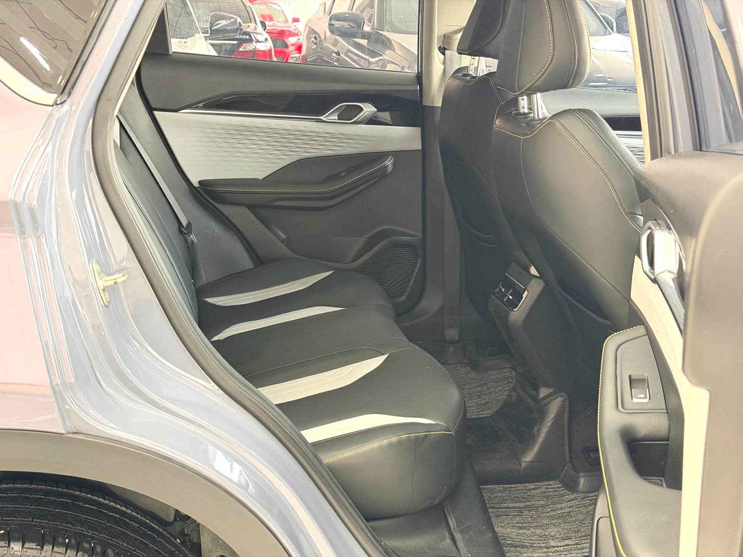 GEELY Coolray 2023 #4 GEELY Coolray 2023 car image #4