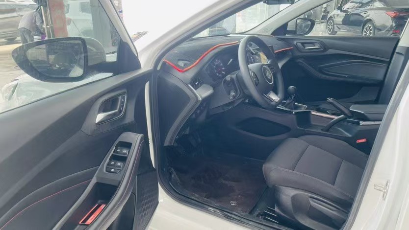 MG 5 2023 car image #9