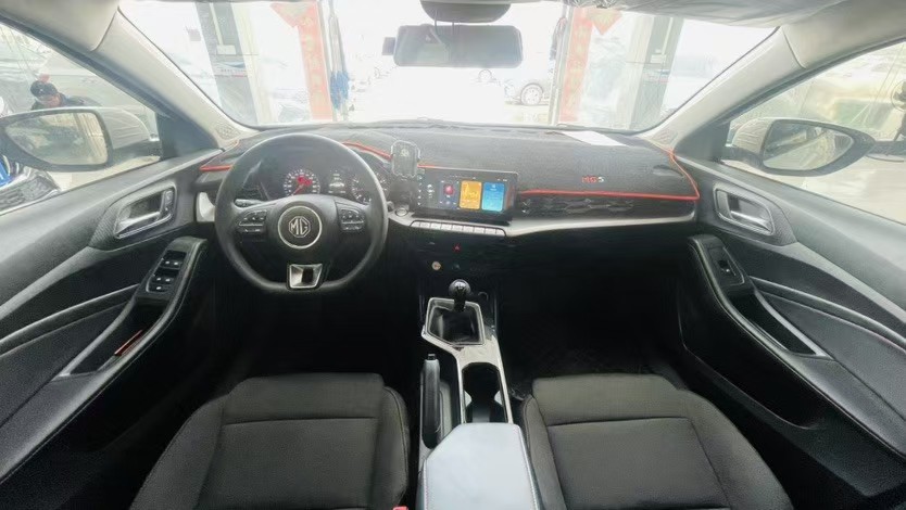 MG 5 2023 car image #6