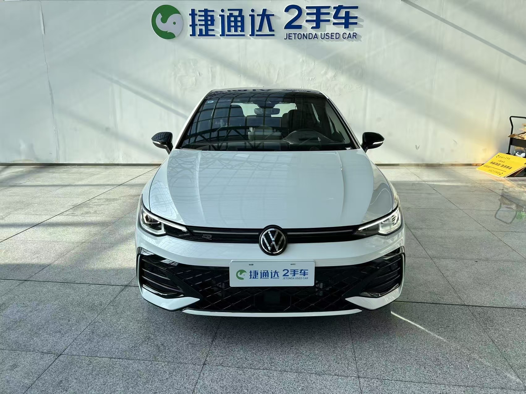 Volkswagen Golf 2024 car image #7