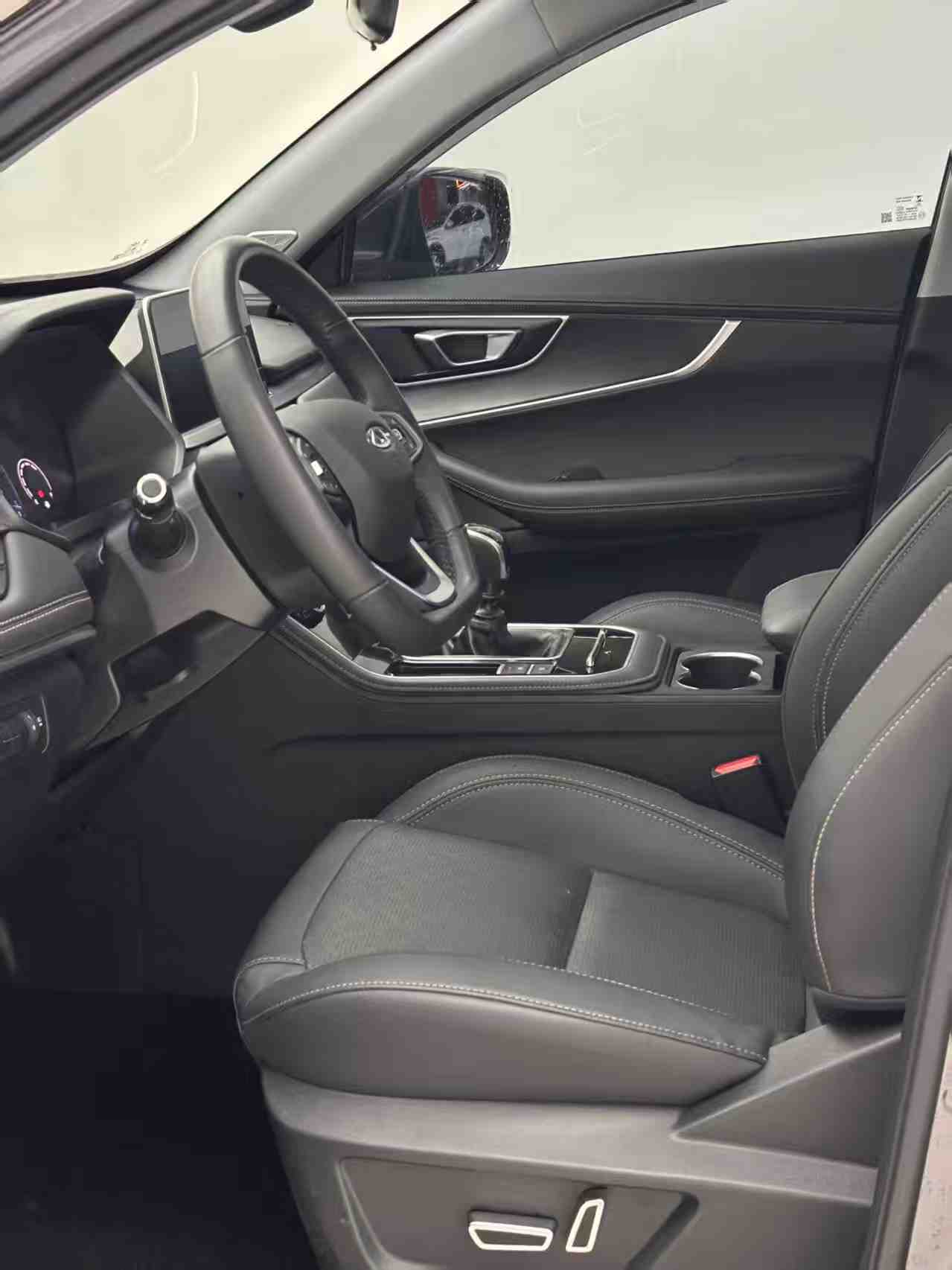 Chery Tiggo 8 2023 car image #7