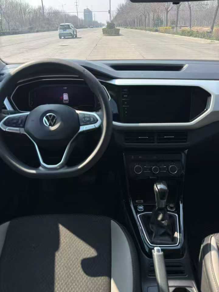 Volkswagen Tacqua 2023 car image #2