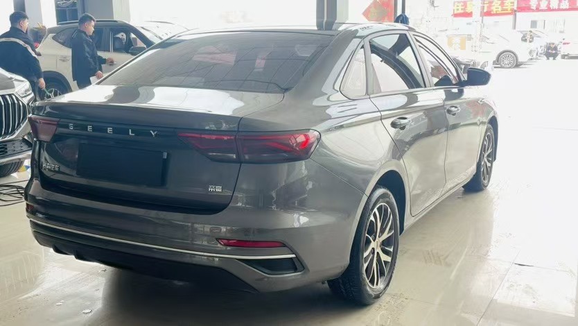GEELY Emgrand 2023 #7 GEELY Emgrand 2023 car image #7