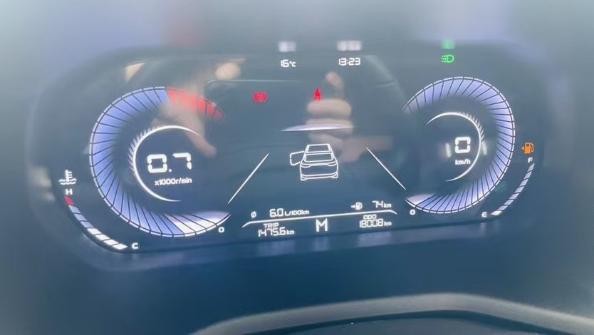 GEELY Emgrand 2023 #2 GEELY Emgrand 2023 car image #2