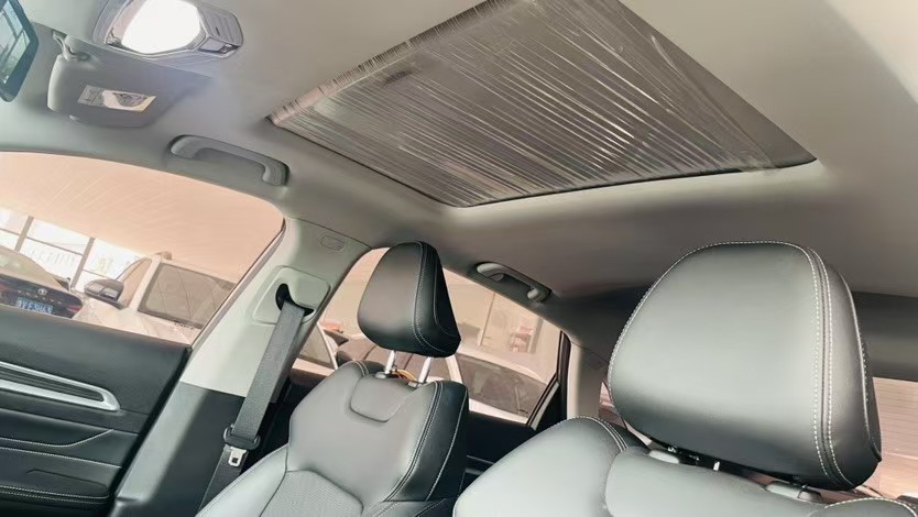 GEELY Emgrand 2023 #10 GEELY Emgrand 2023 car image #10