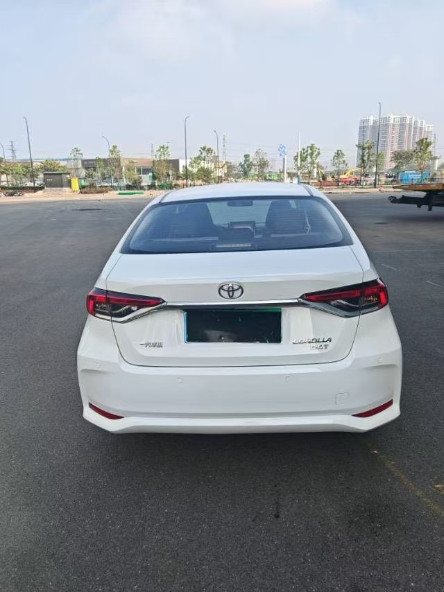 Toyota Corolla 2023 car image #7
