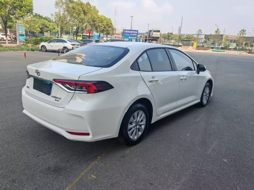 Toyota Corolla 2023 car image #5