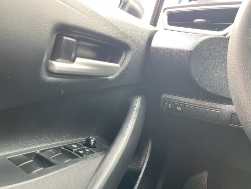 Toyota Corolla 2023 car image #2