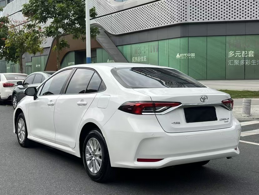 Toyota Corolla 2023 car image #9