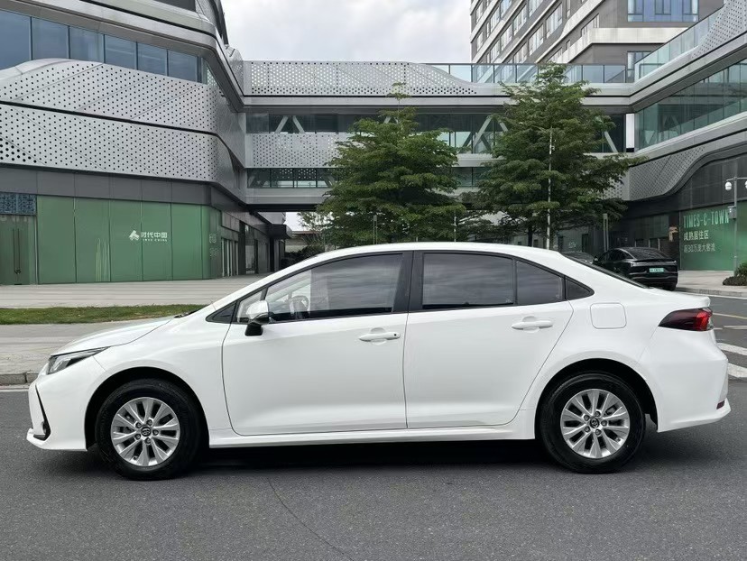 Toyota Corolla 2023 car image #7