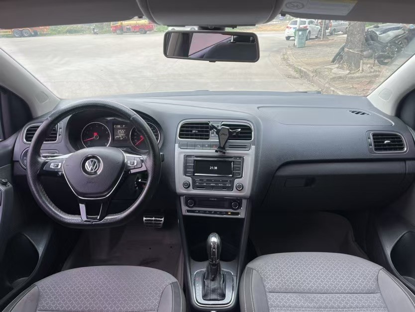 Volkswagen Polo 2016 #8 Volkswagen Polo 2016 car image #8