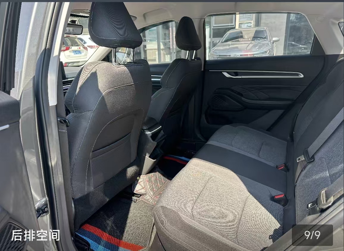 GEELY Emgrand 2025 #9 GEELY Emgrand 2025 car image #9