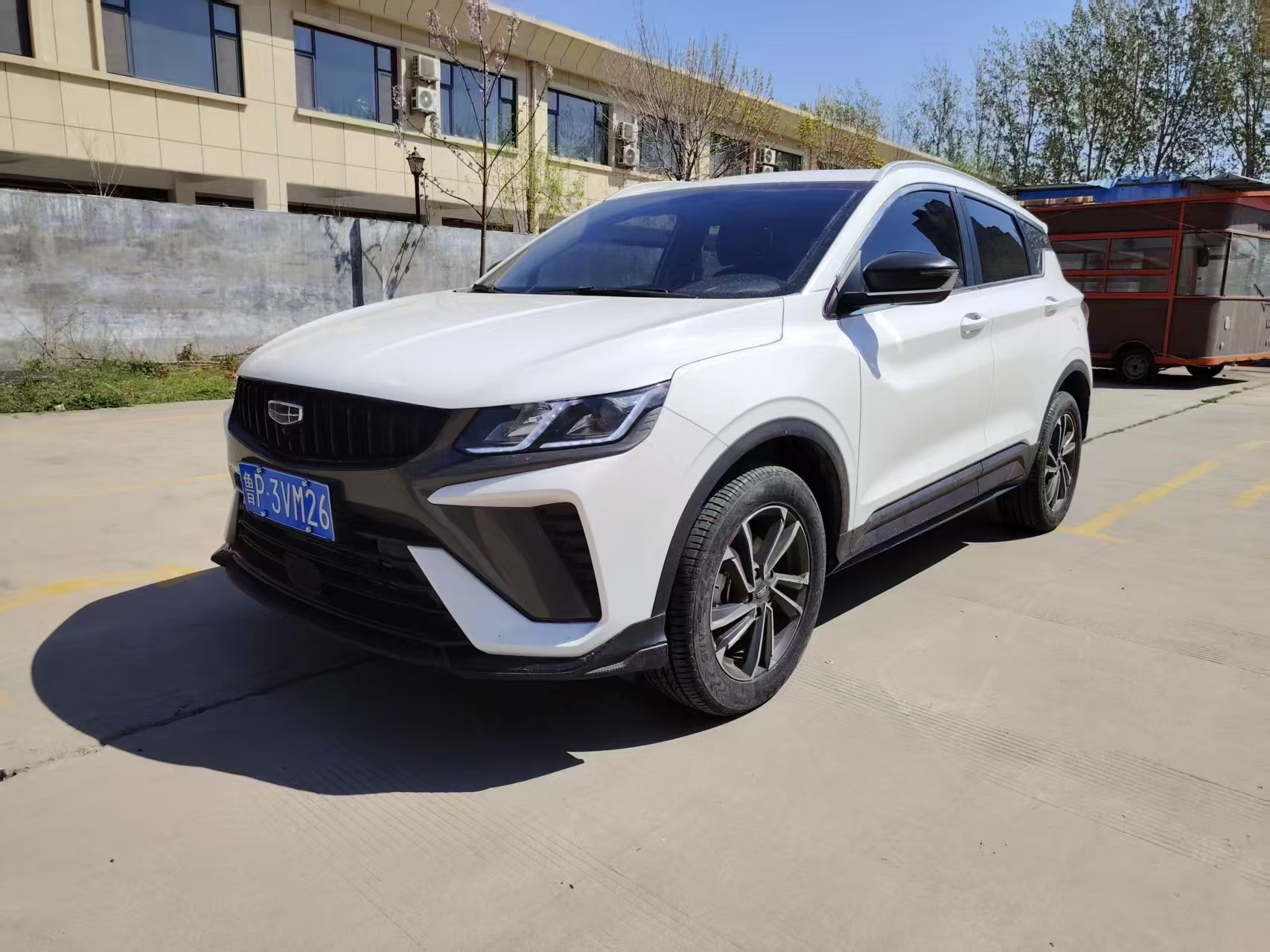 GEELY Coolray 2023 car image 