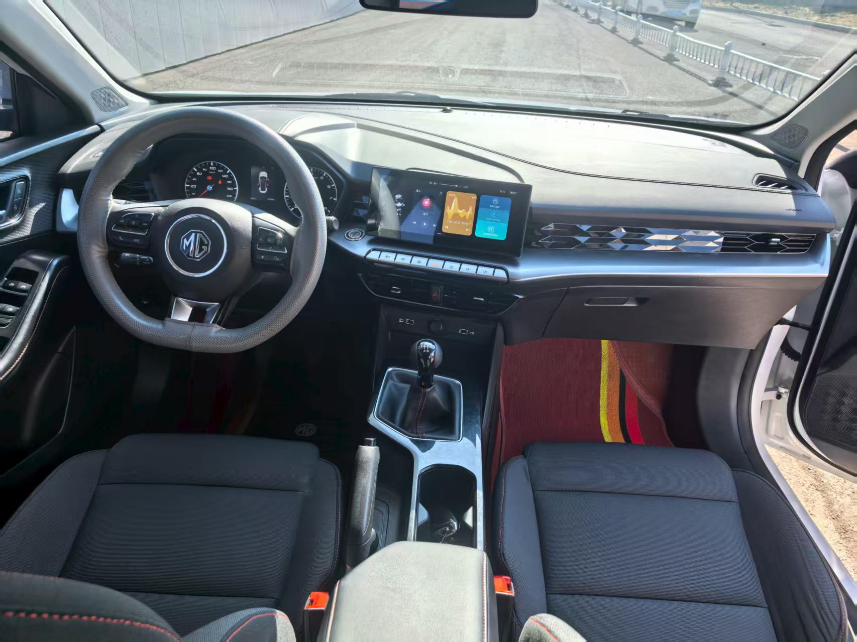 MG 5 2023 car image #5