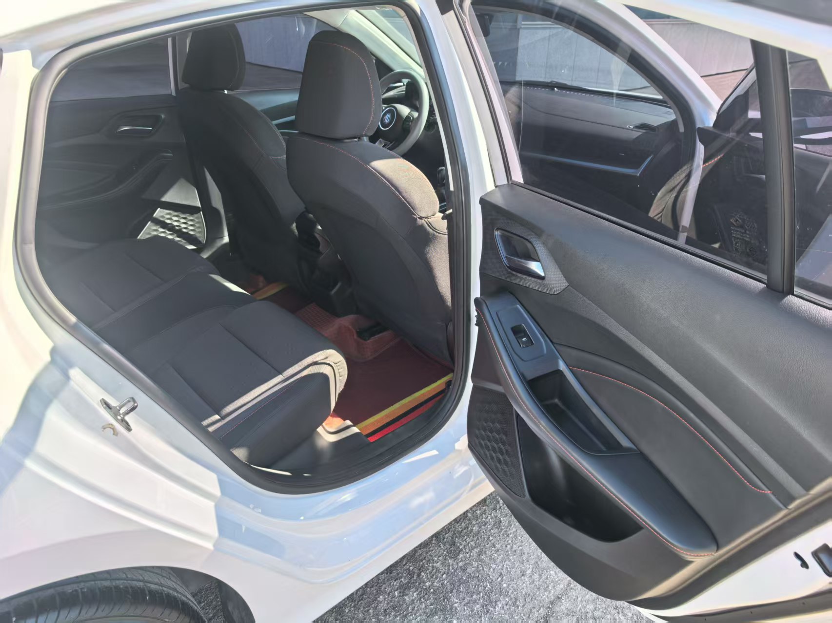 MG 5 2023 car image #11