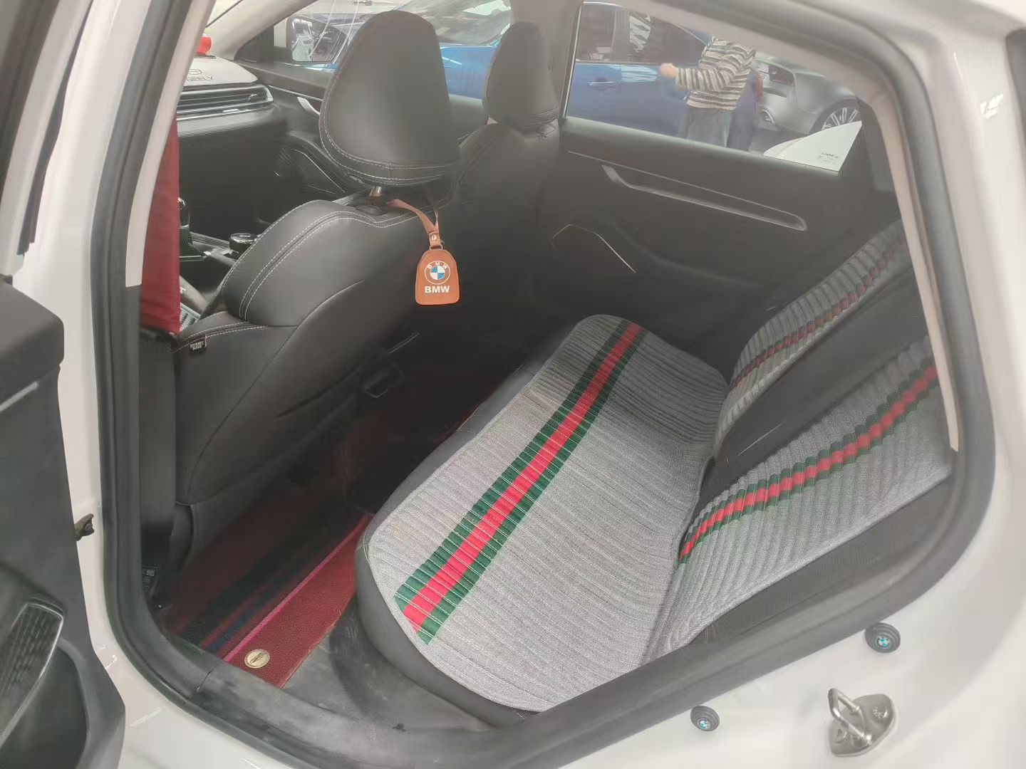GEELY Emgrand 2023 car image #3