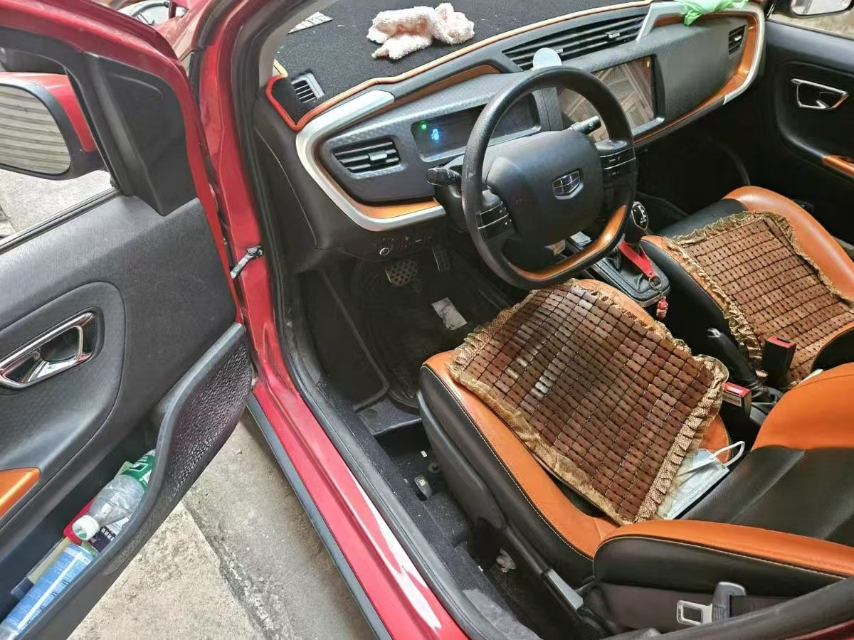 GEELY Vision X1 2017 изображение автомобиля #3