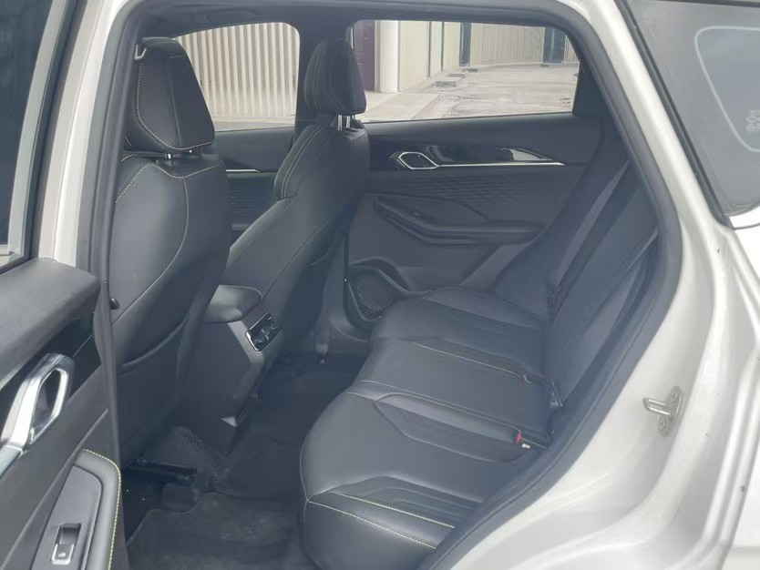 GEELY Coolray 2025 immagine di auto #8