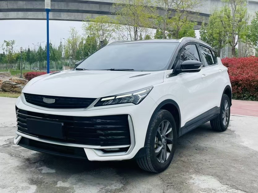 GEELY Coolray 2025 immagine di auto 