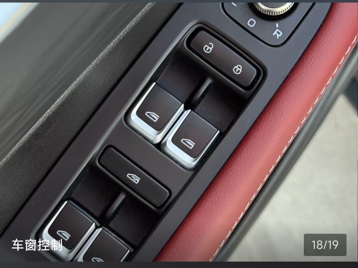 GEELY Coolray 2022 #17 GEELY Coolray 2022 car image #17