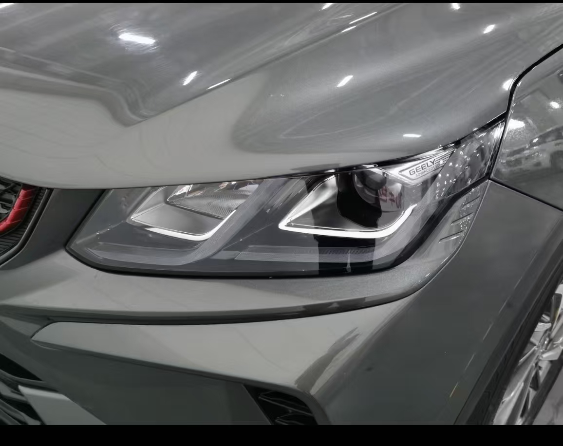 GEELY Coolray 2023 car image #4