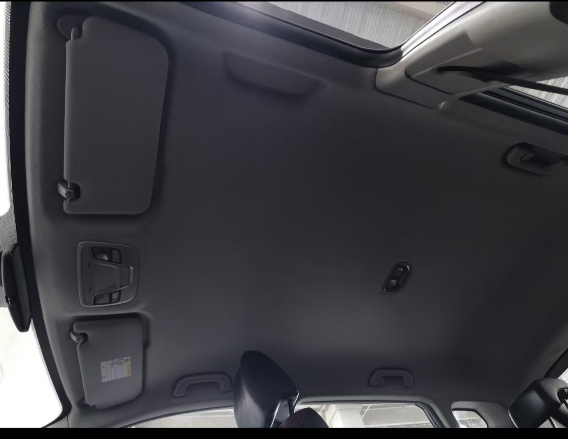 GEELY Coolray 2023 car image #12