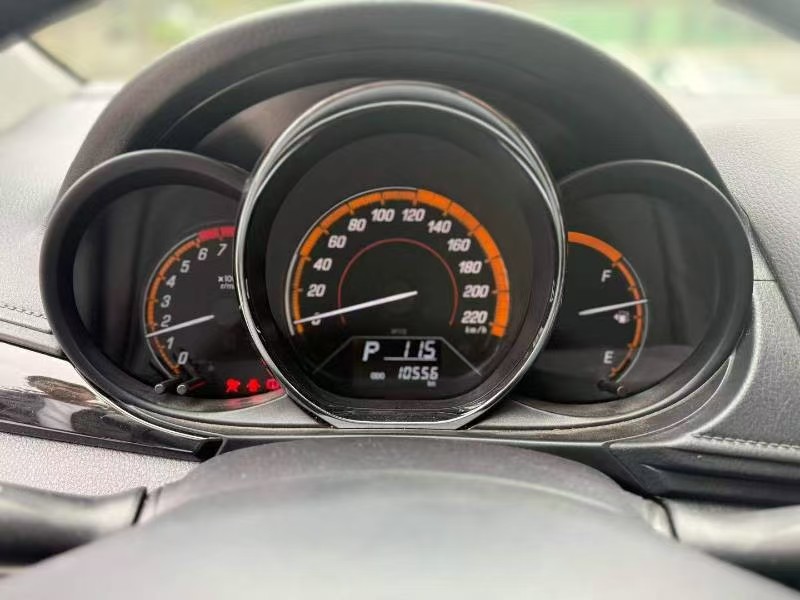 Toyota Yaris L Zhixuan 2023 immagine di auto #2