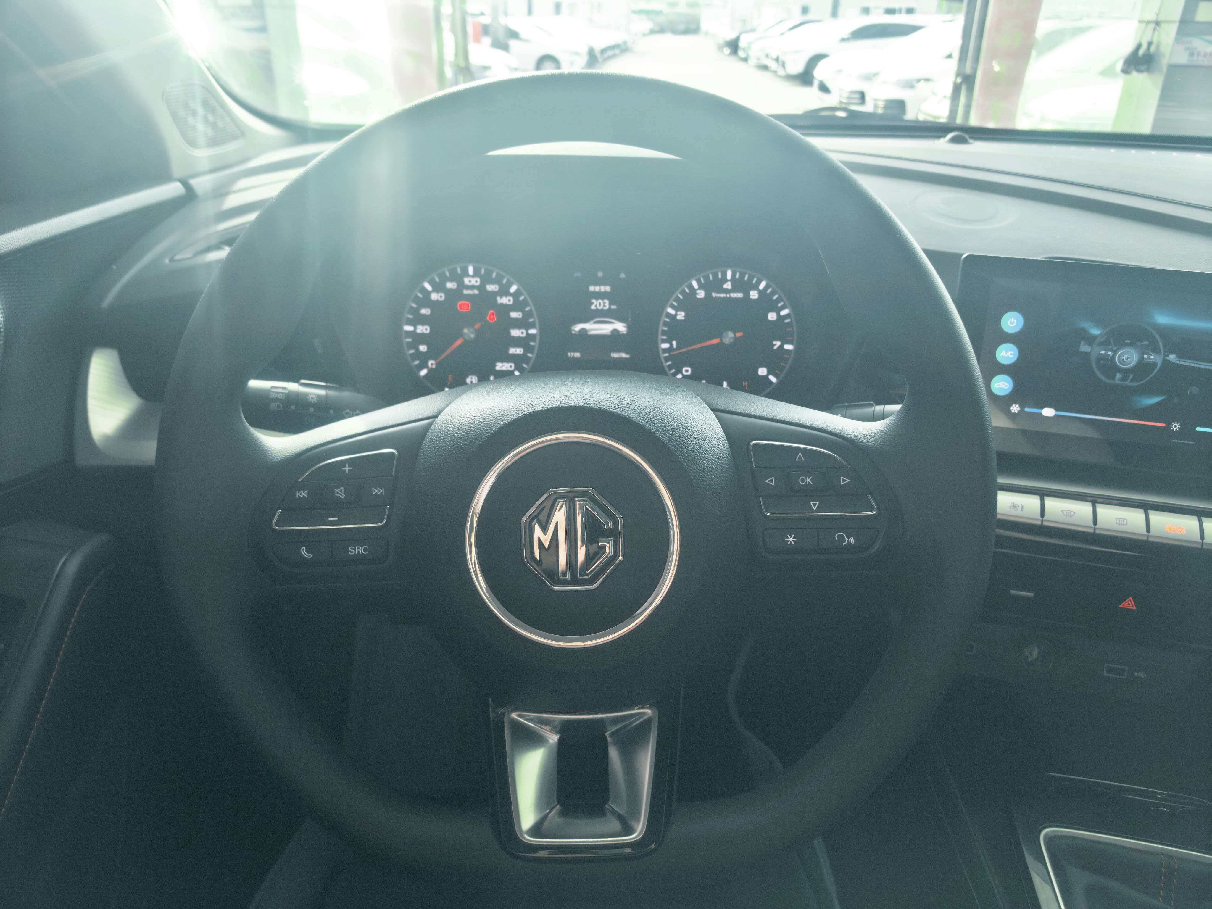 MG 5 2025 car image #7