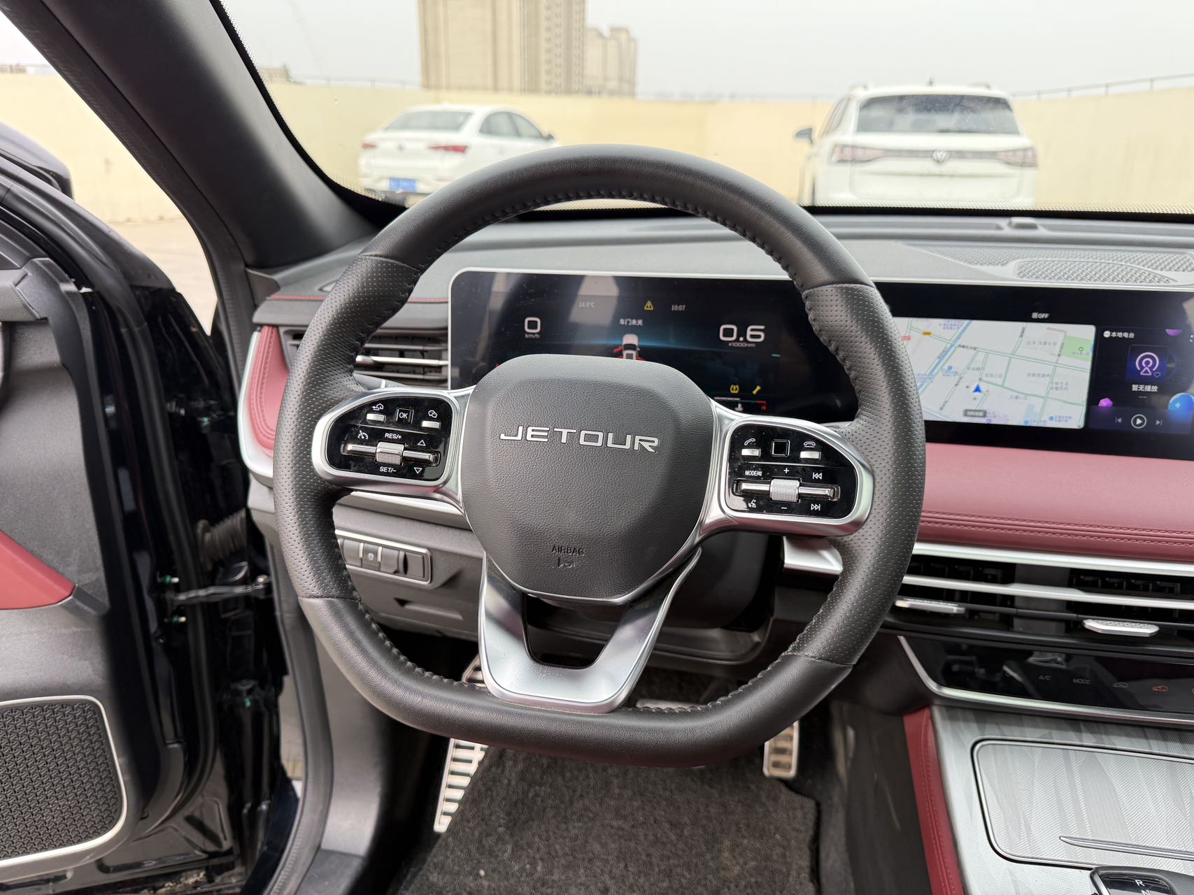 Jetour X70 PLUS 2023 #8 Jetour X70 PLUS 2023 car image #8
