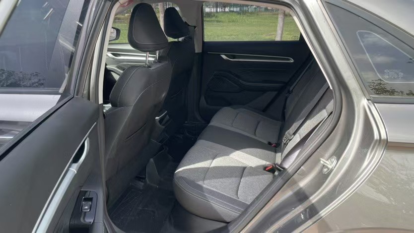 GEELY Emgrand 2024 #3 GEELY Emgrand 2024 car image #3