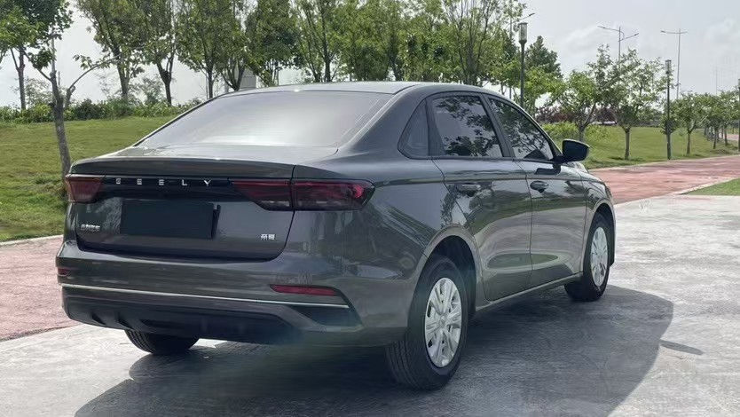 GEELY Emgrand 2024 #12 GEELY Emgrand 2024 car image #12