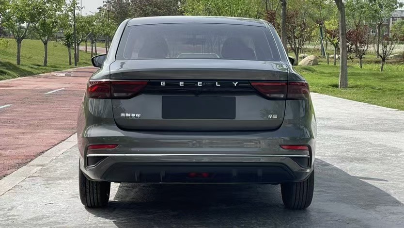 GEELY Emgrand 2024 #7 GEELY Emgrand 2024 car image #7