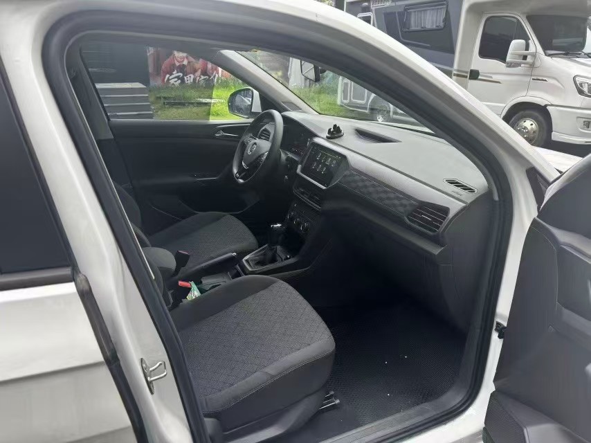 Volkswagen T-Cross 2024 #5 Volkswagen T-Cross 2024 car image #5