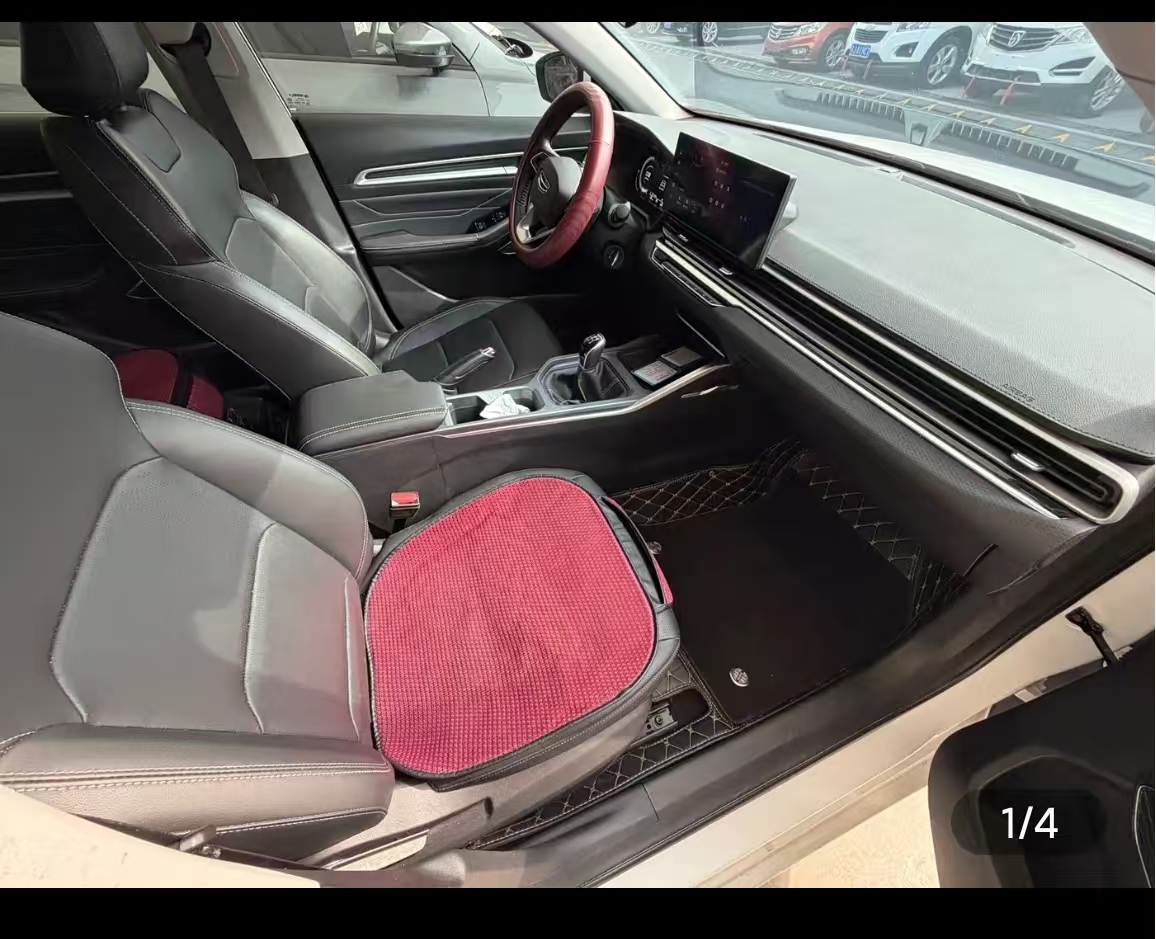 GEELY Emgrand 2024 car image #5