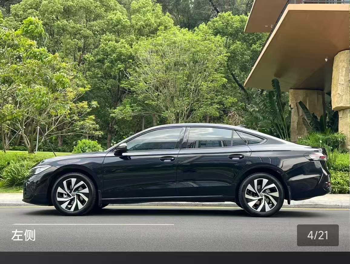 Volkswagen Passat 2025 image de voiture #11