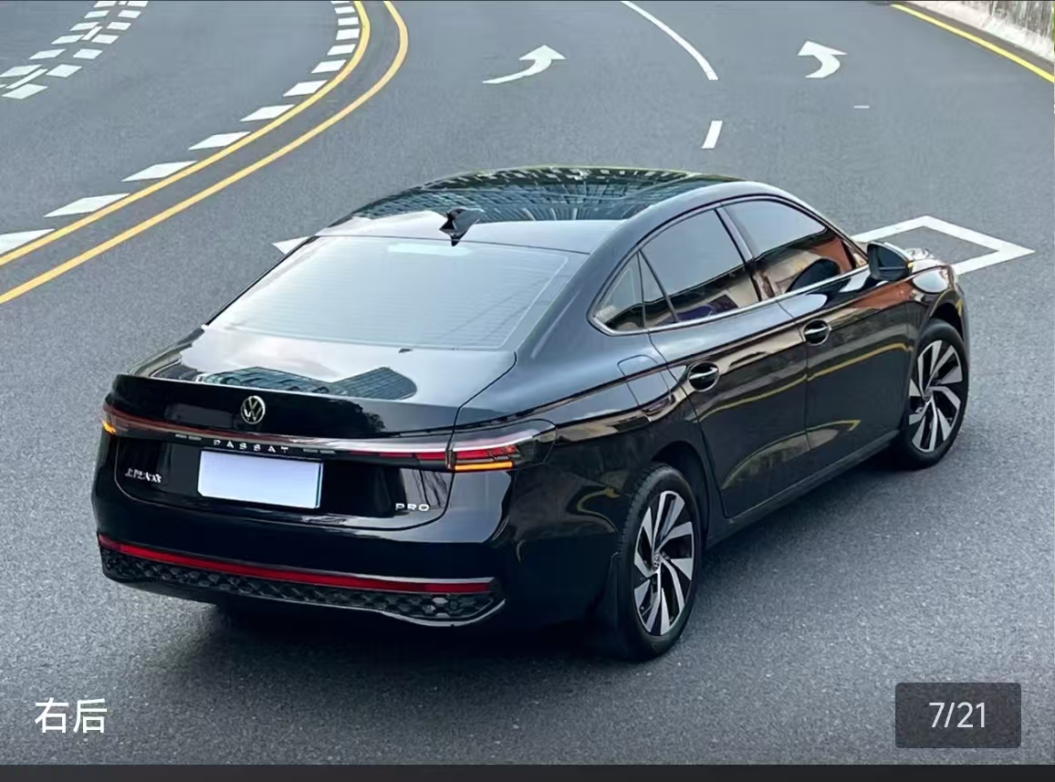 Volkswagen Passat 2025 image de voiture #7