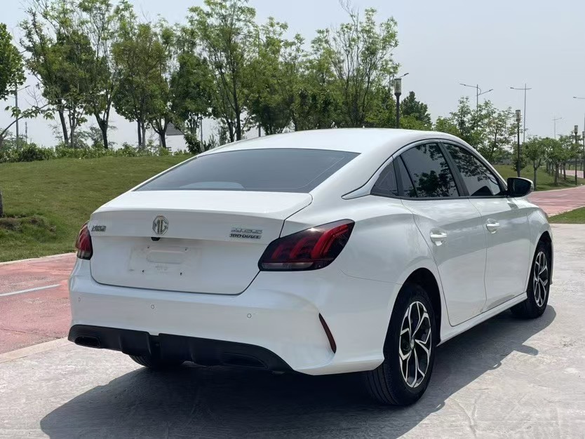 MG 5 2024 car image #5