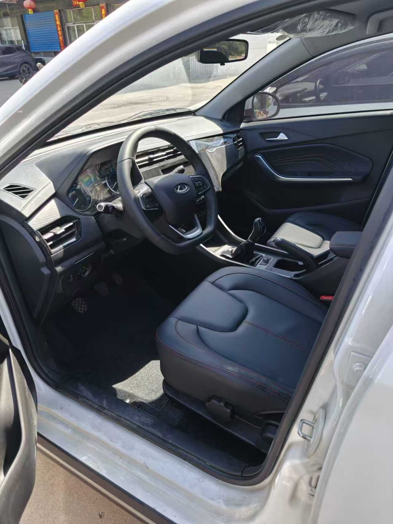 Chery Tiggo 3x 2024 car image #5