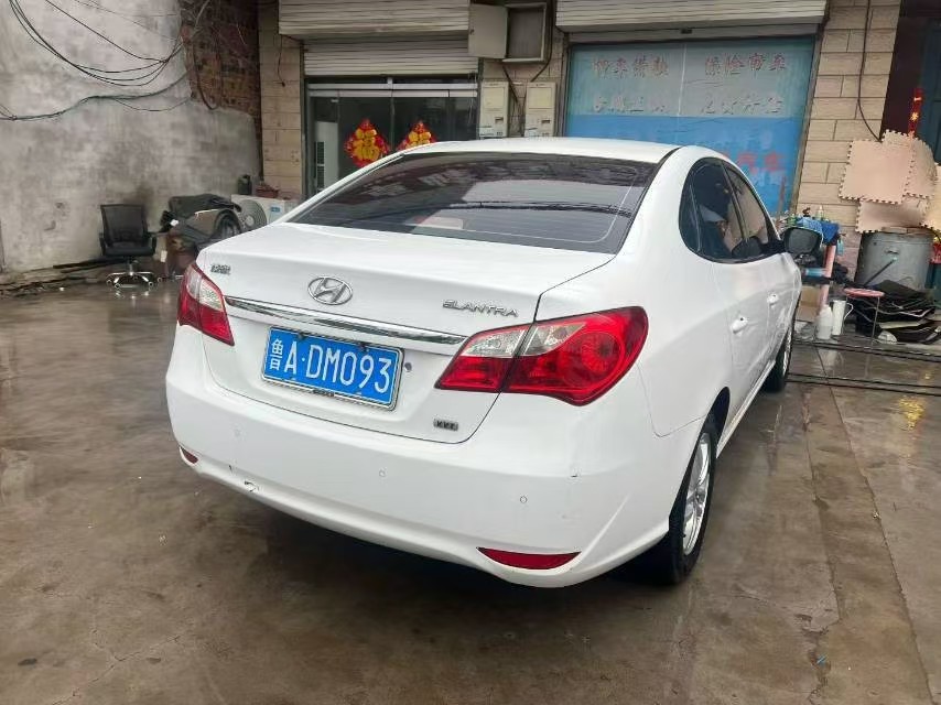 Hyundai Elantra HD 2012 image de voiture #2
