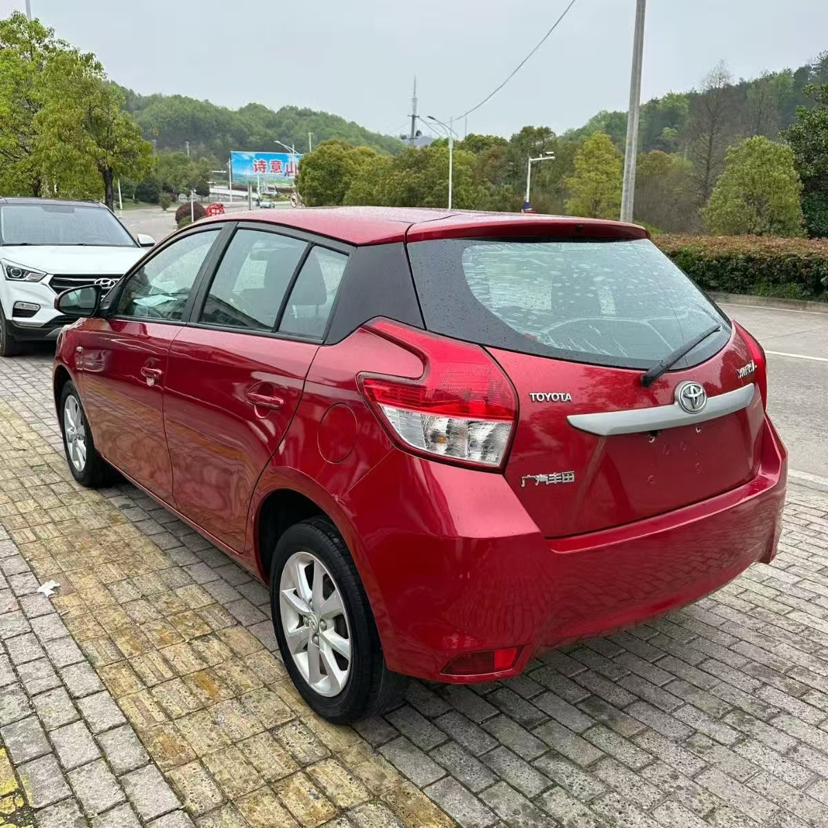 Toyota Yaris L Zhixuan 2014 صورة سيارة #4