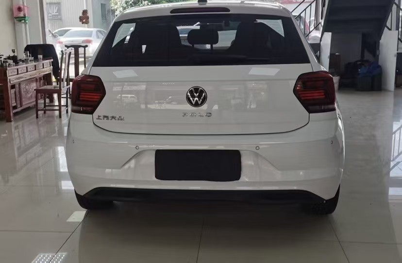 Volkswagen Polo 2023 car image #5
