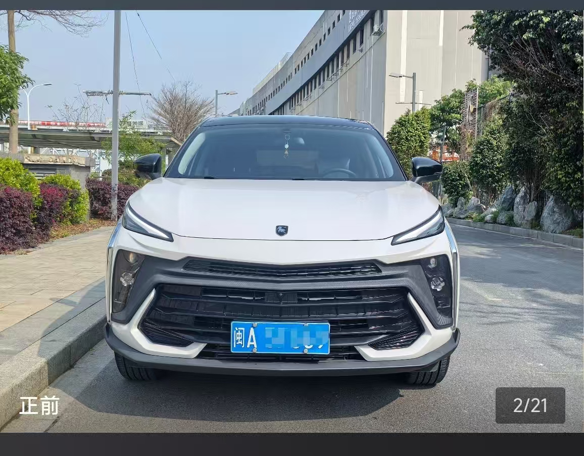 Forthing T5 EVO 2023 car image #3